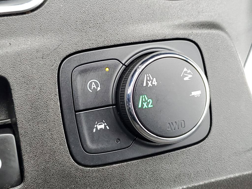 Used 2022 Chevrolet Traverse LT w/ LT Premium Package image 26