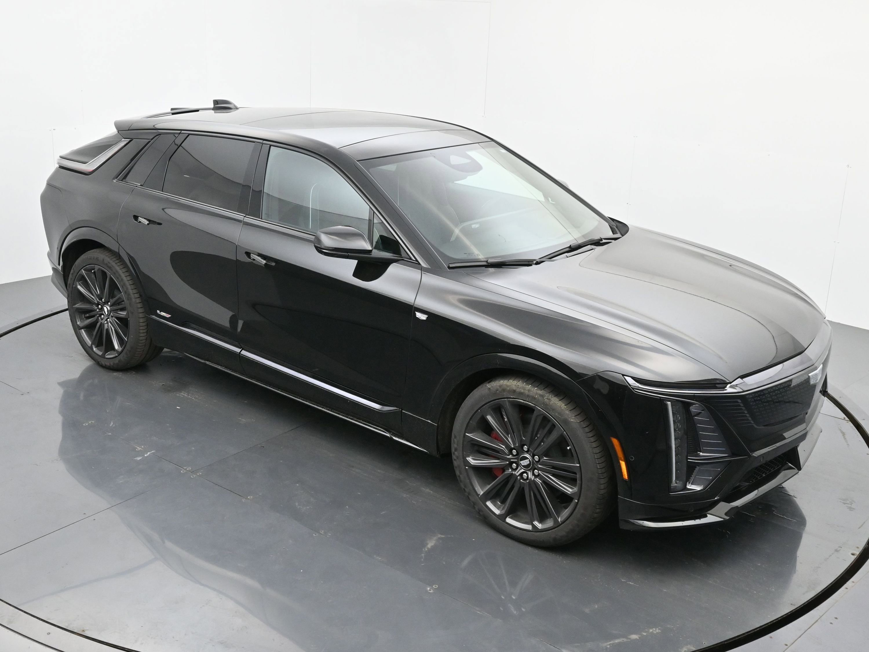 New 2026 Cadillac Lyriq V w/ LPO, Floor Liner Package image 29