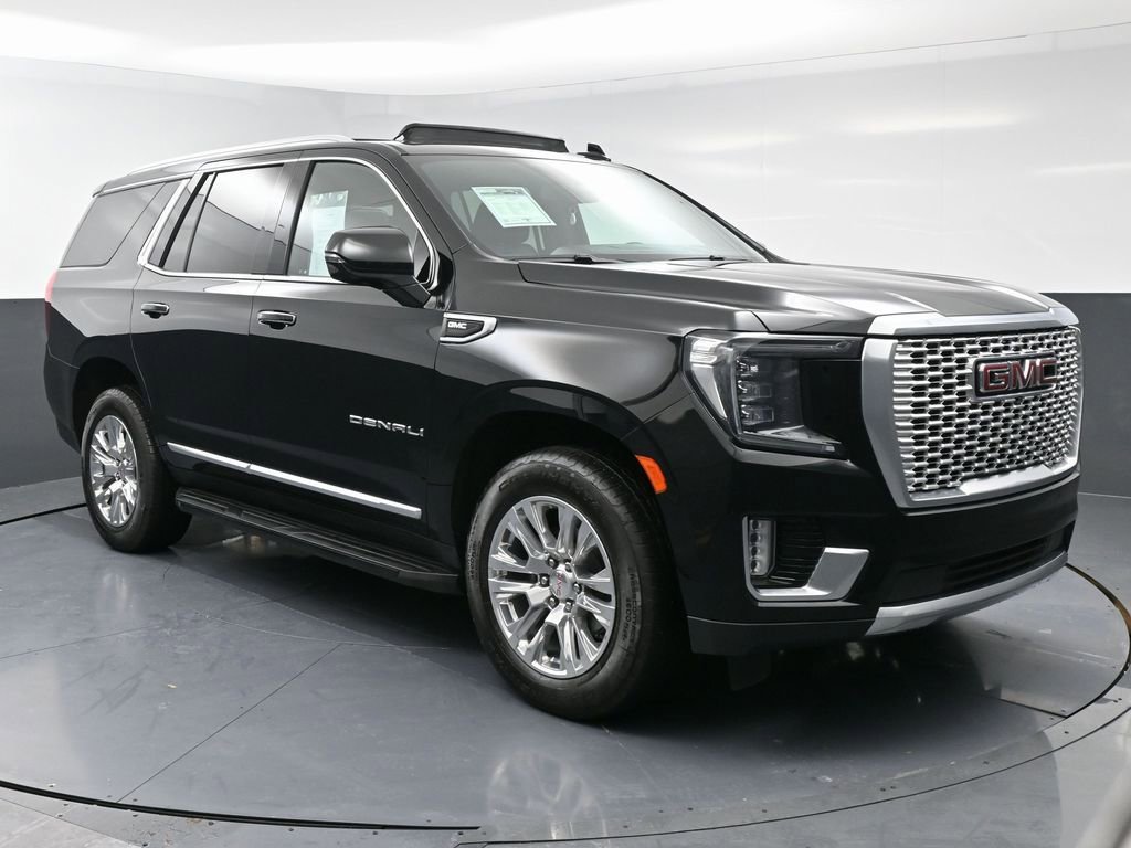 Used 2024 GMC Yukon Denali AWD/4WD image 3