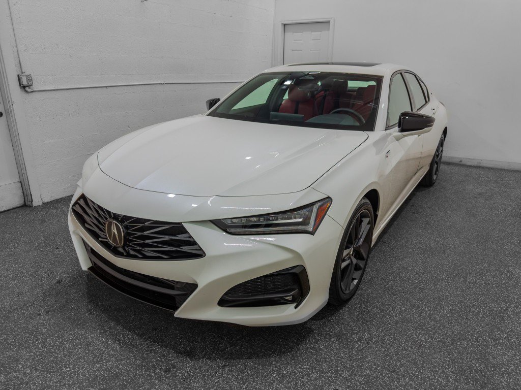 Used 2025 Acura TLX w/ A-SPEC Package AWD/4WD image 4
