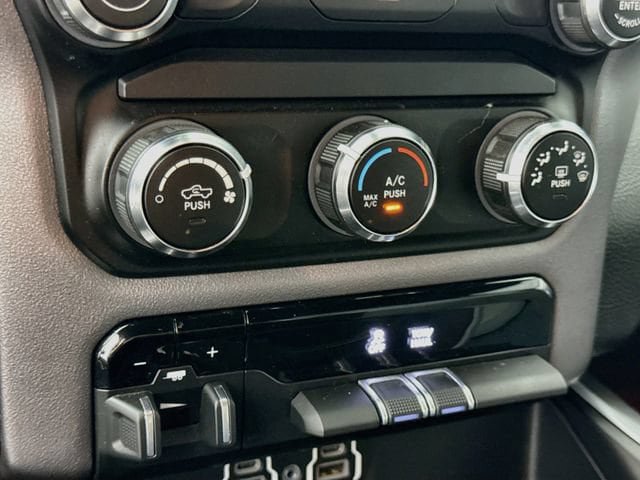 Used 2022 RAM 1500 Big Horn RWD image 15