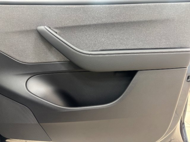 Used 2026 Tesla Model Y 2WD image 20