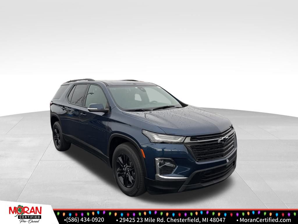 Used 2023 Chevrolet Traverse LT w/ Midnight/Sport Edition image 7