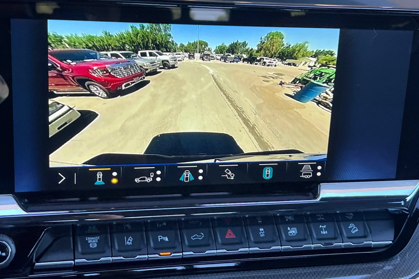 New 2026 Chevrolet Silverado 2500 ZR2 AWD/4WD image 16