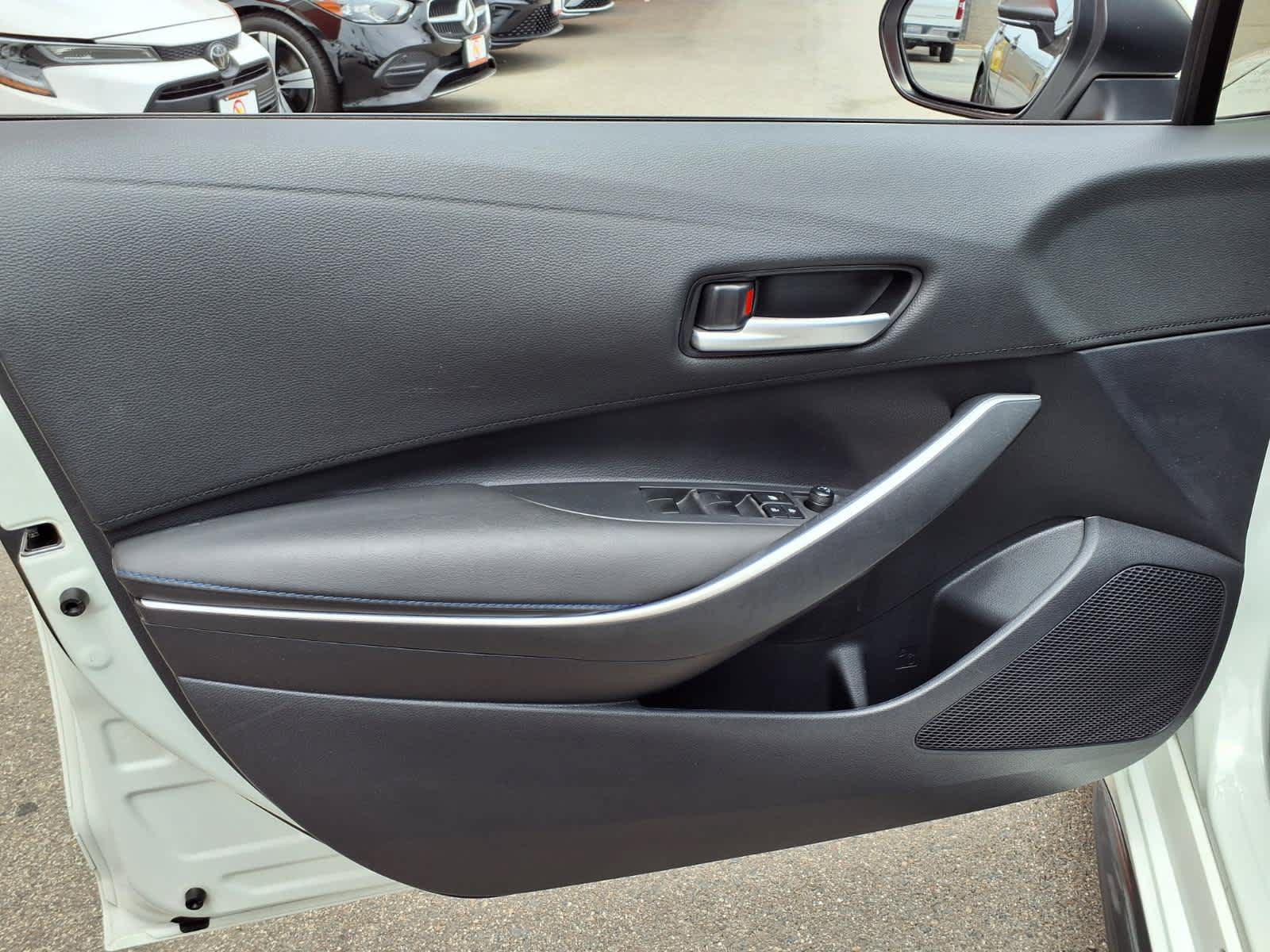 Certified 2020 Toyota Corolla SE w/ Carpet Mat Package (TMS) FWD image 12