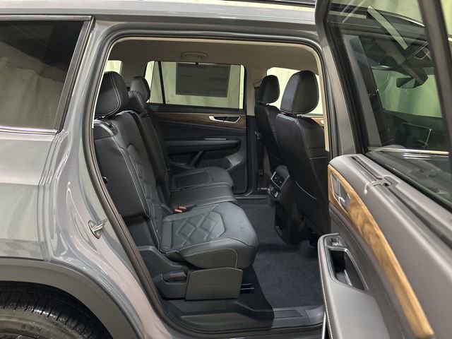 New 2026 Volkswagen Atlas SE image 35