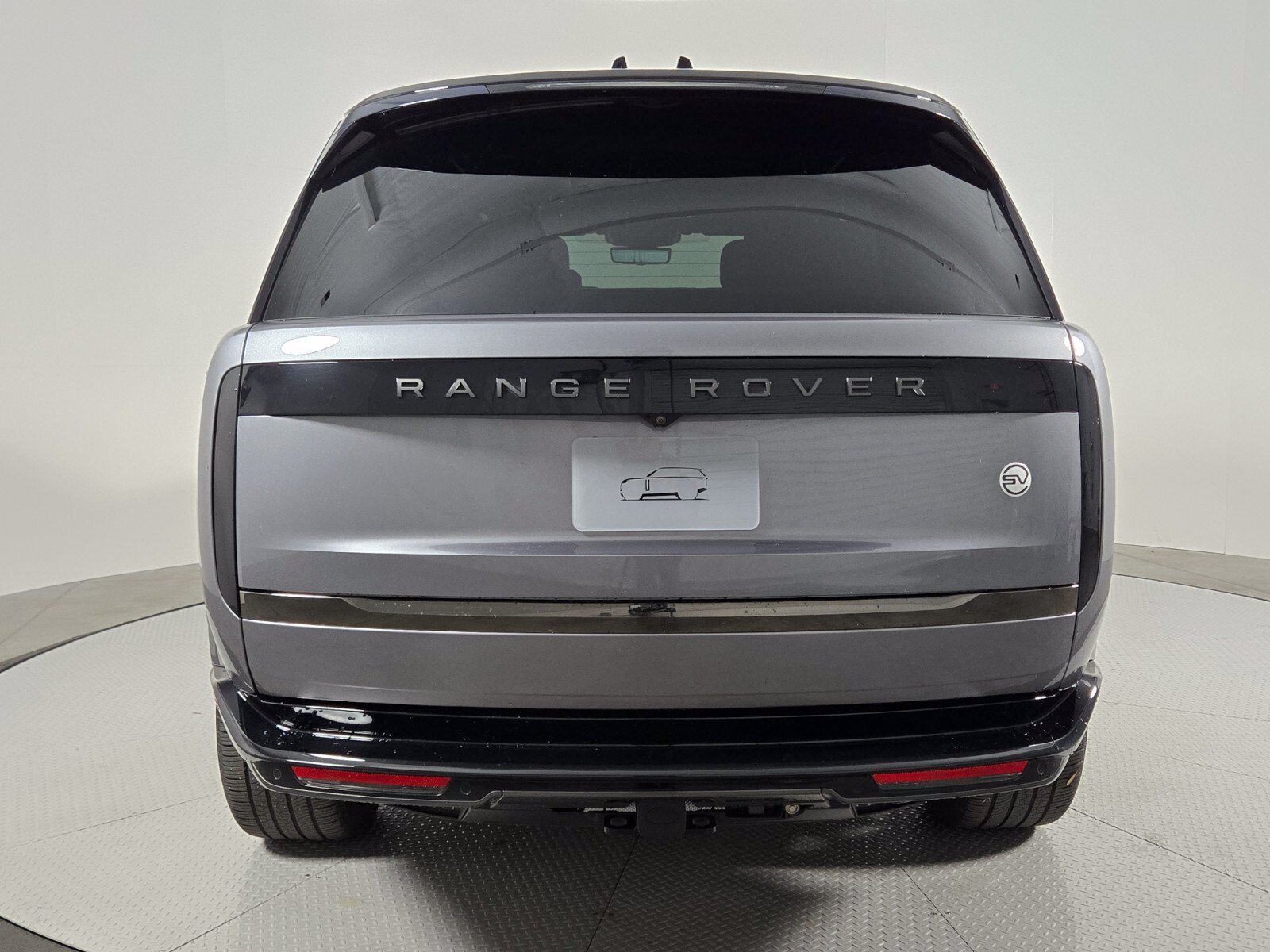 Used 2023 Land Rover Range Rover SV AWD/4WD image 7