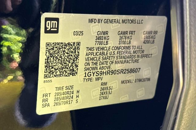 Certified 2025 Cadillac Escalade V image 31