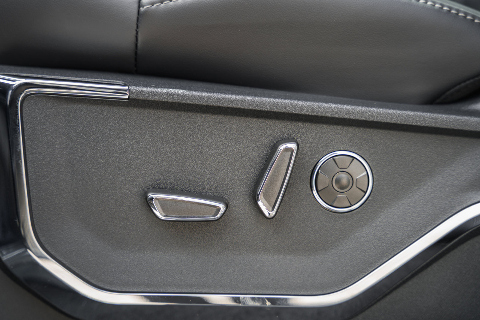 New 2026 Ford F150 Platinum image 40