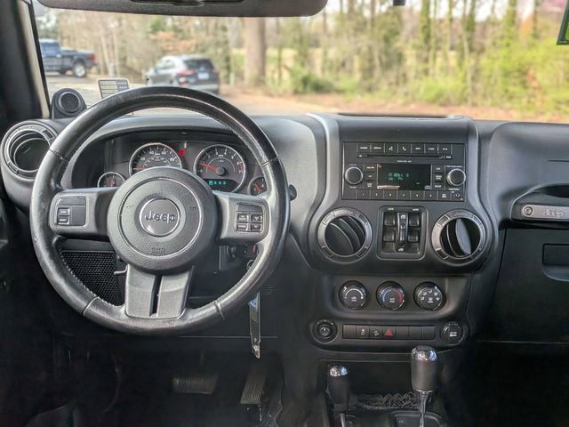Used 2011 Jeep Wrangler Unlimited Sport AWD/4WD image 27