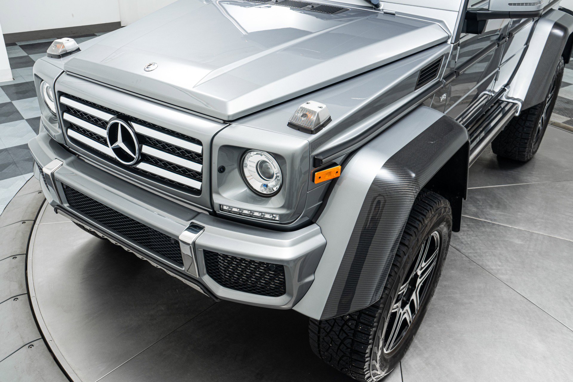 Used 2018 Mercedes-Benz G 550 Squared image 35