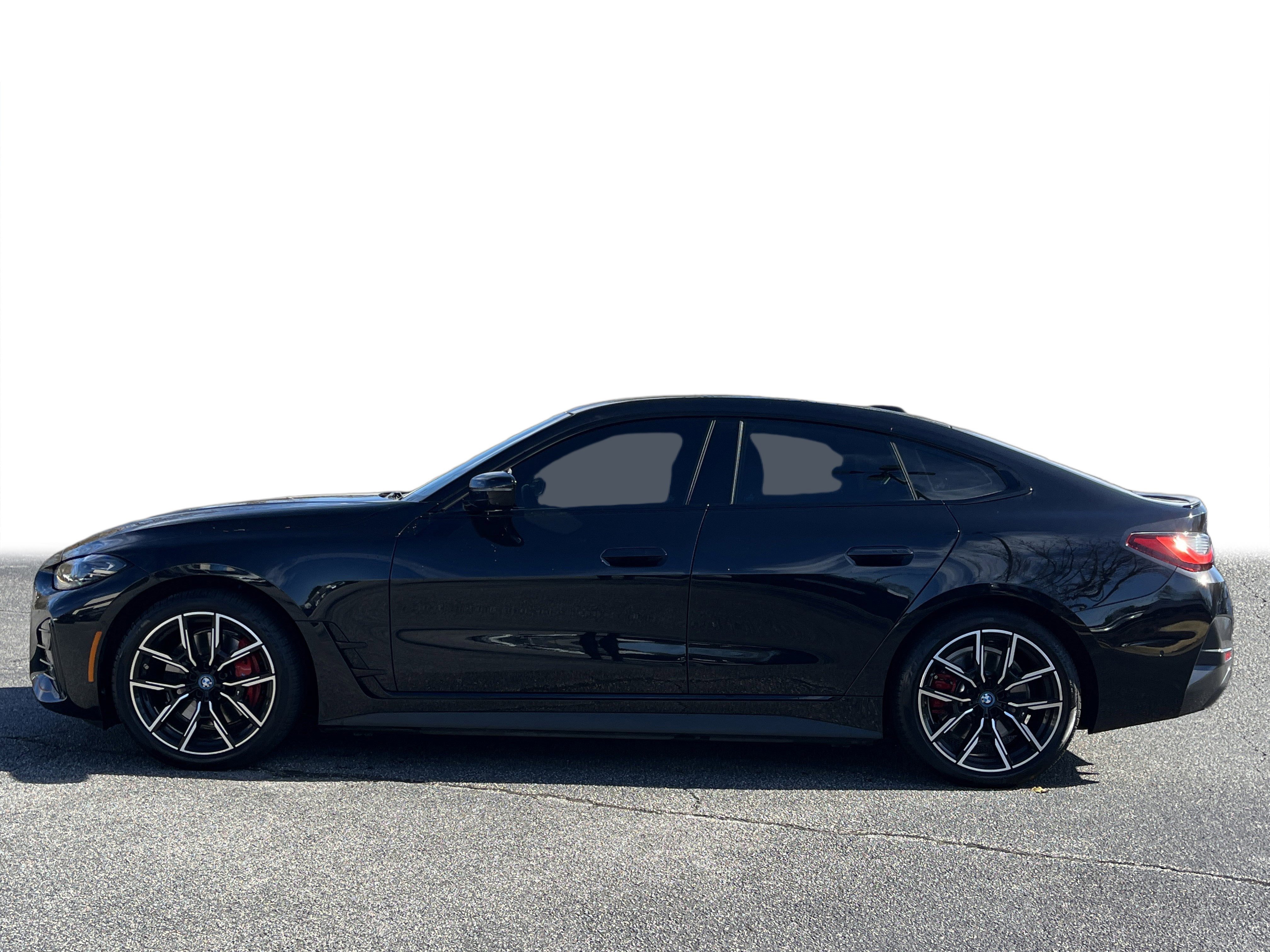 Used 2023 BMW i4 eDrive40 w/ M Sport Package image 25