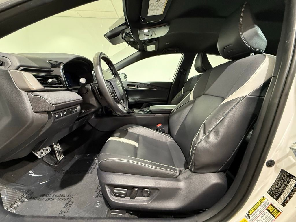 Certified 2025 Toyota Camry SE FWD image 12