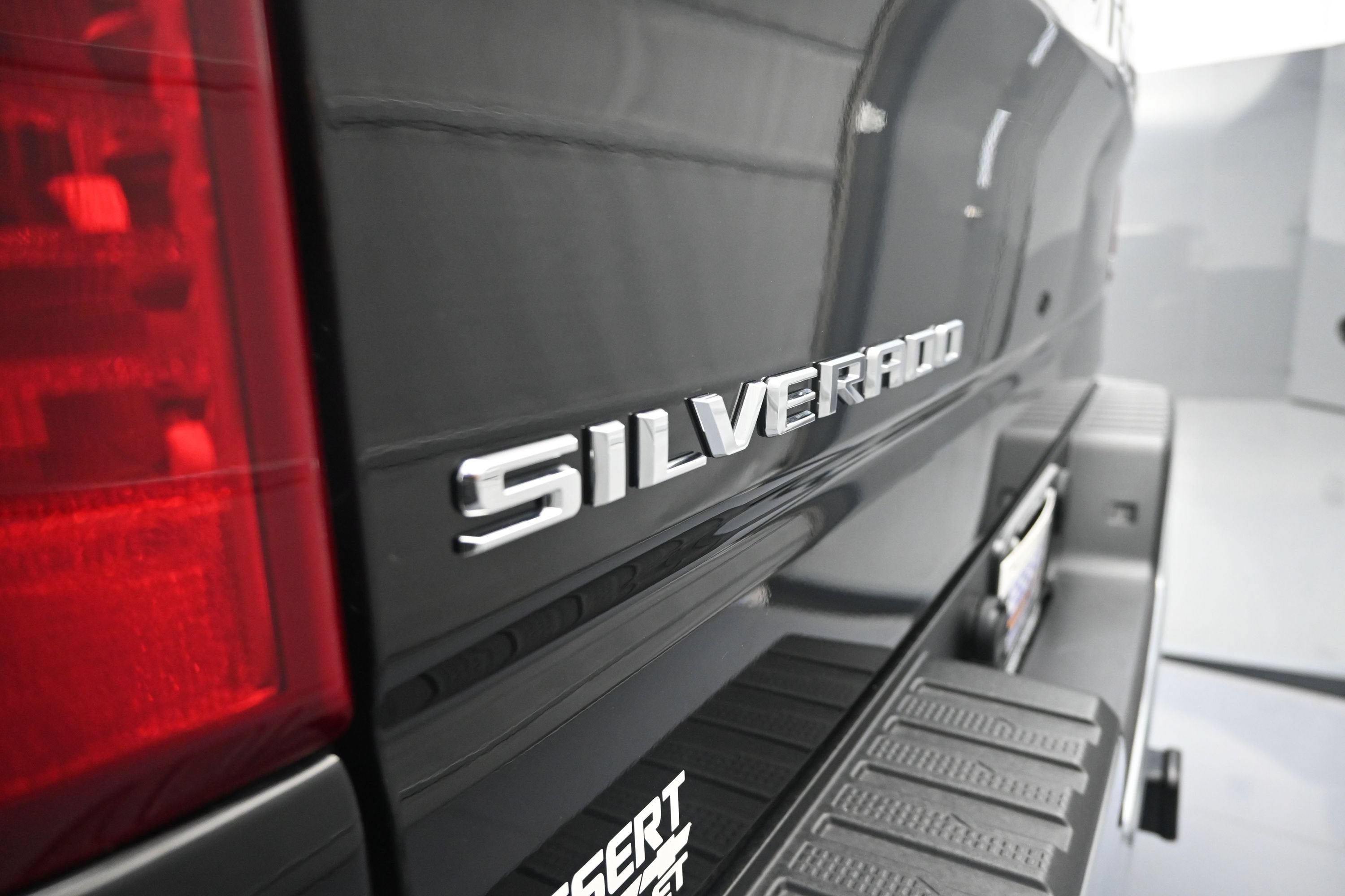 Certified 2026 Chevrolet Silverado 1500 LT AWD/4WD image 33