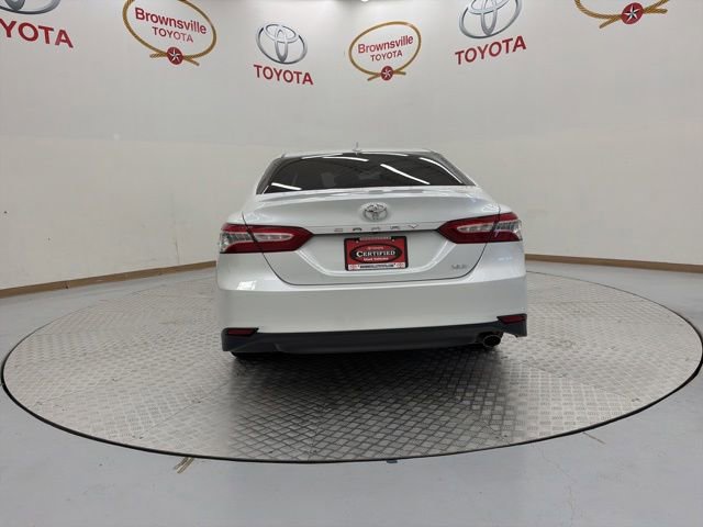Used 2020 Toyota Camry XLE FWD image 4