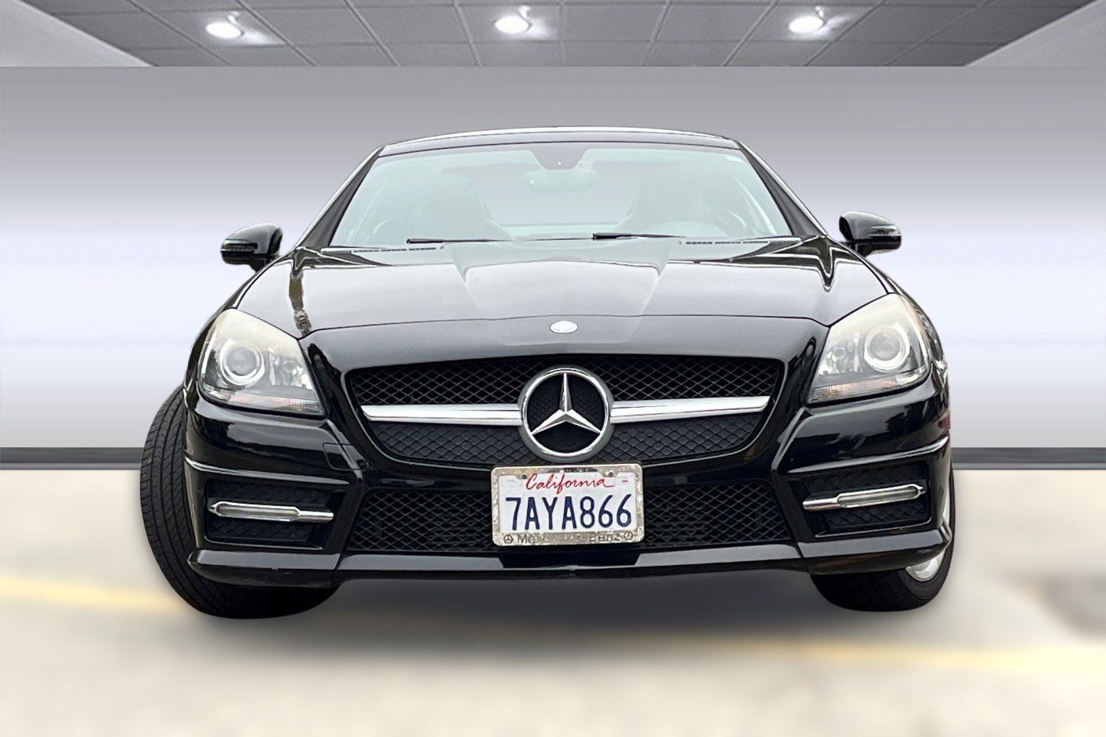 Used 2013 Mercedes-Benz SLK 250 image 4
