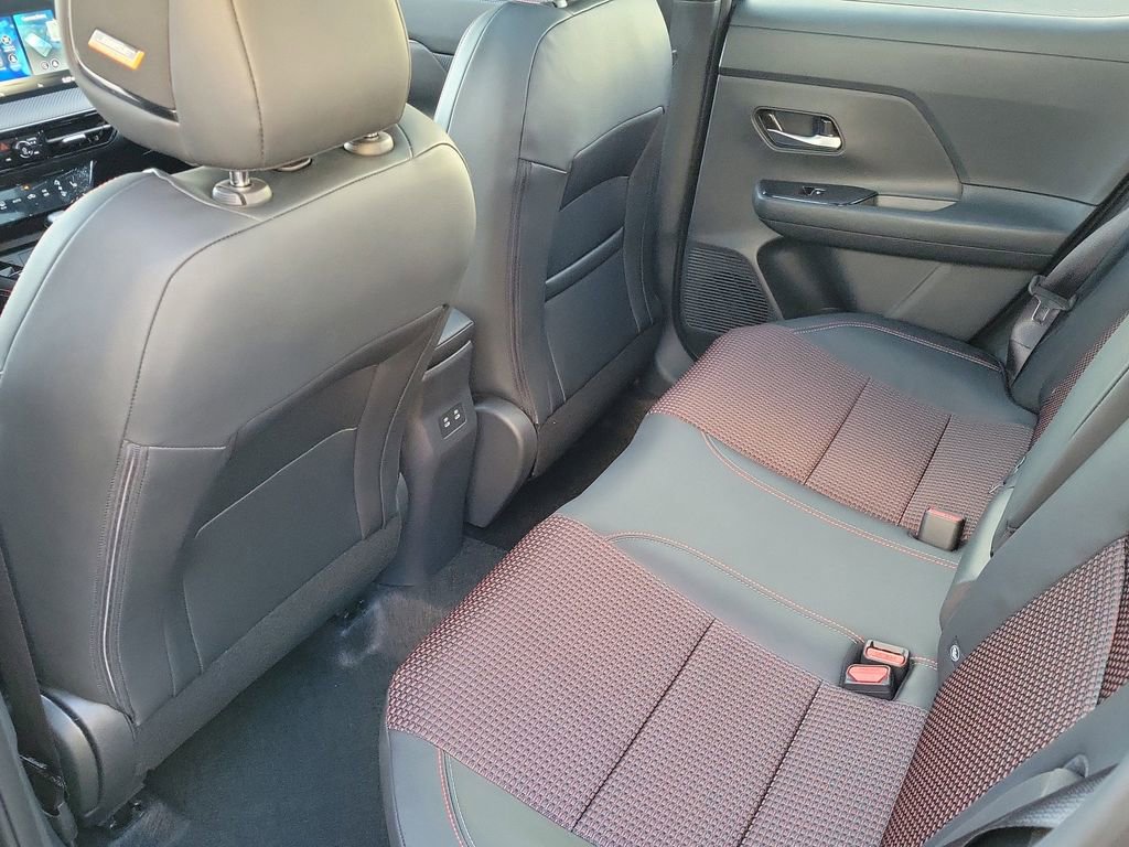 New 2026 Nissan Kicks SR w/ SR Premium Package image 14