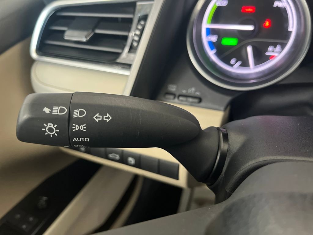 Used 2018 Toyota Camry LE w/ Protection Package (Q2) image 63