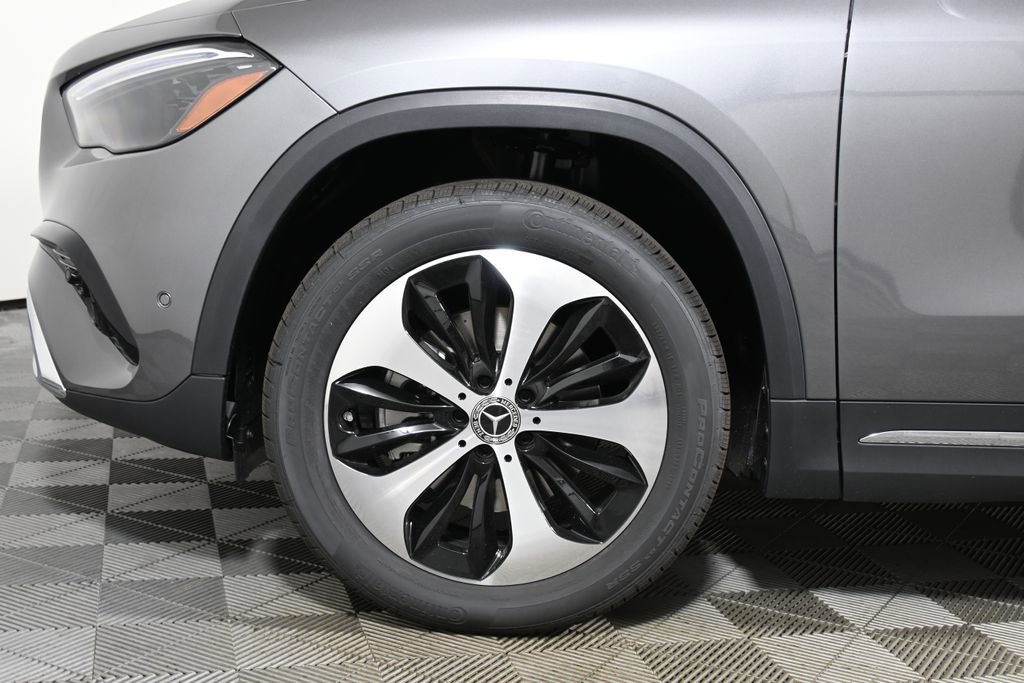 Certified 2026 Mercedes-Benz GLA 250 4MATIC image 11