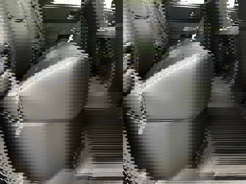 Used 2025 Toyota Tundra Platinum image 59