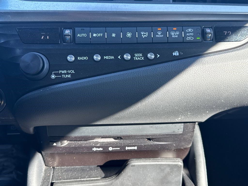 Used 2019 Lexus ES 350 w/ Accessory Package 2 image 28