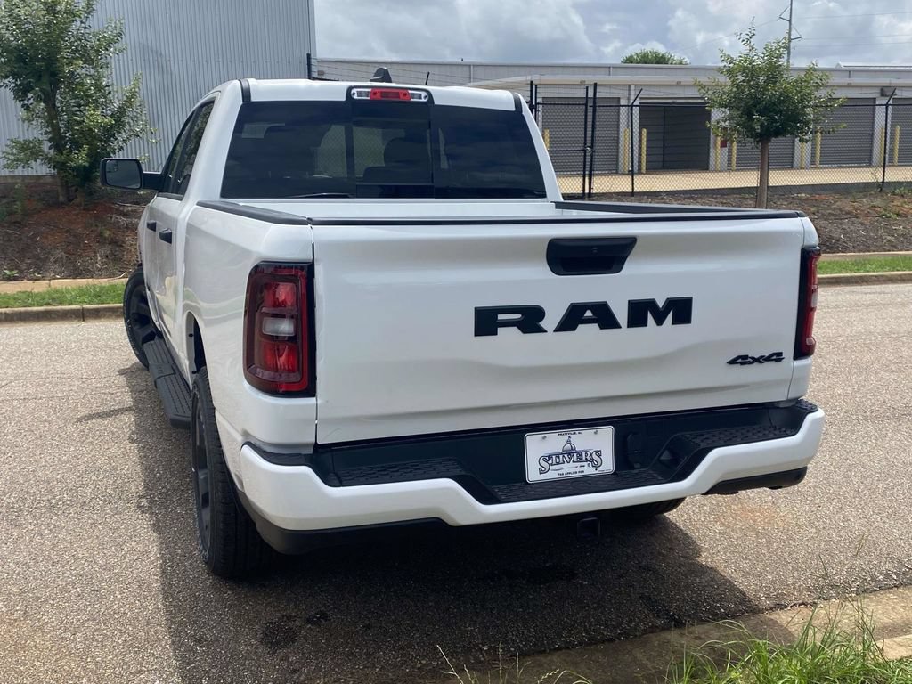 New 2026 RAM 1500 Express AWD/4WD image 34