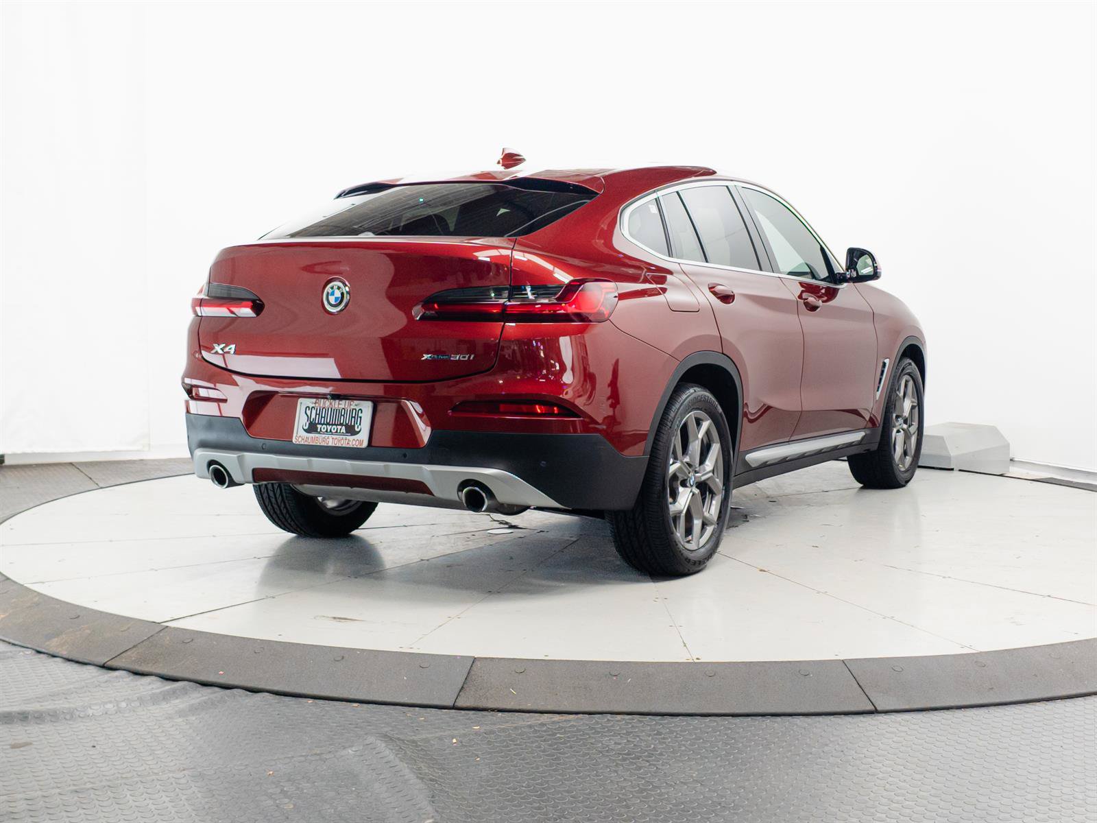 Used 2020 BMW X4 xDrive30i w/ Premium Package AWD/4WD image 12