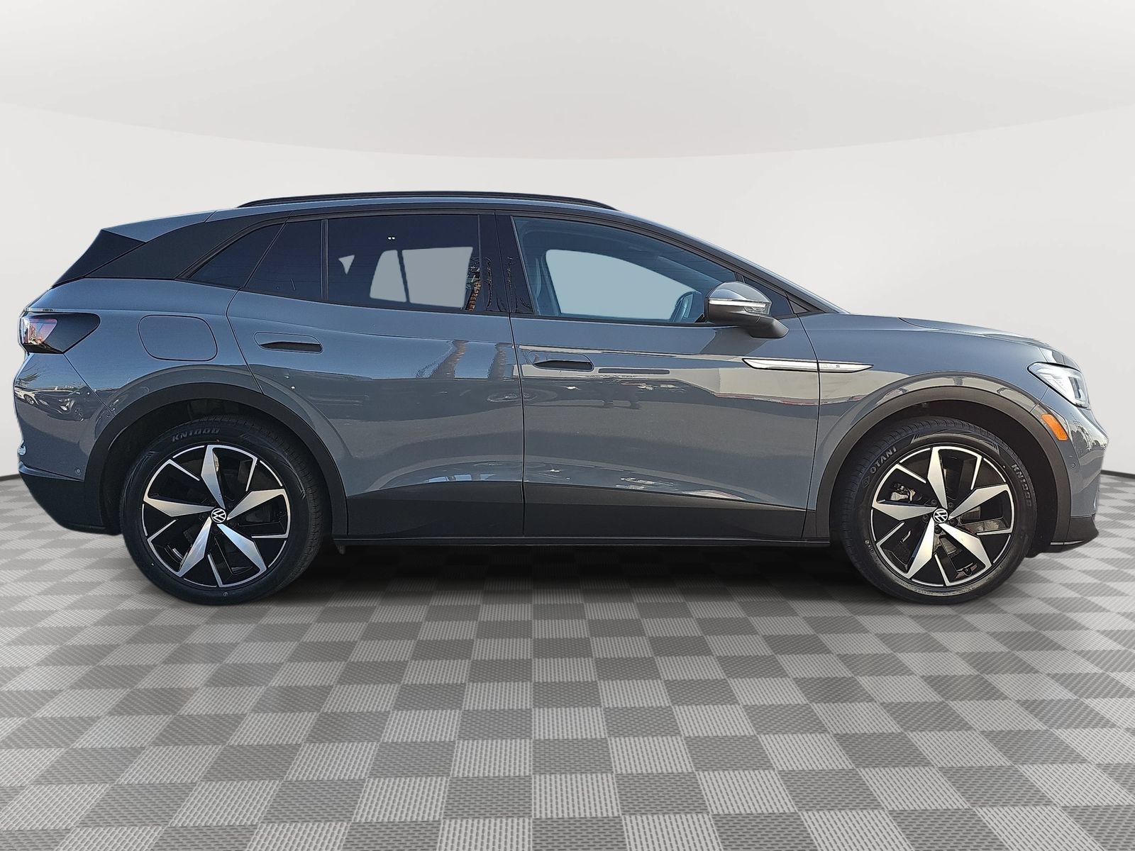 Certified 2023 Volkswagen ID.4 S RWD image 4