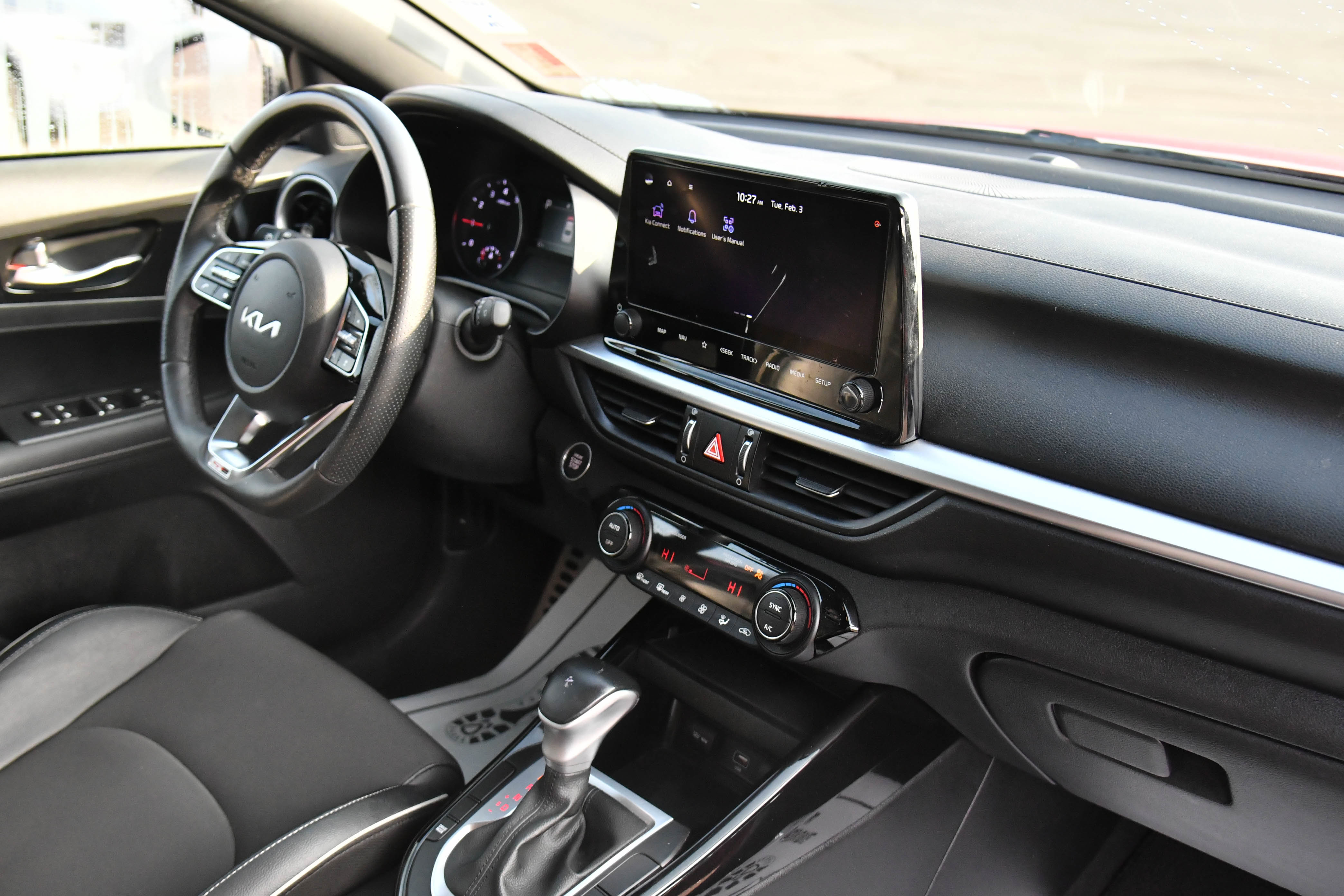 Used 2024 Kia Forte GT-Line image 42