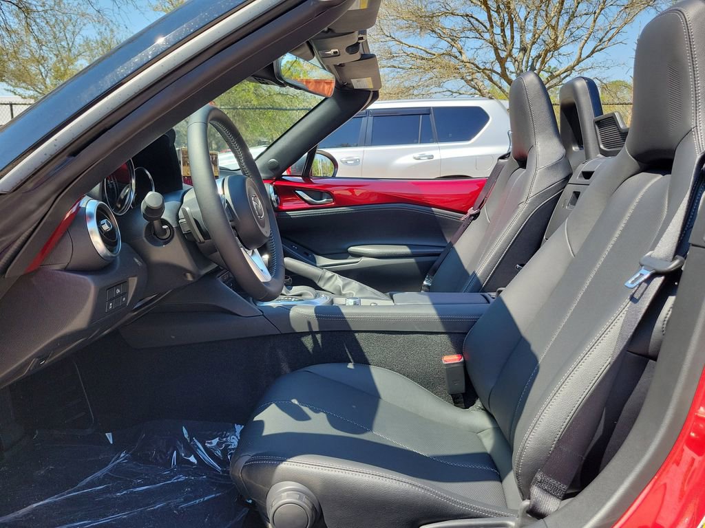 New 2026 MAZDA MX-5 Miata Grand Touring RWD image 3
