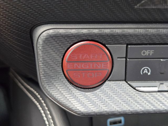 Used 2025 Ford Mustang GT Premium image 24