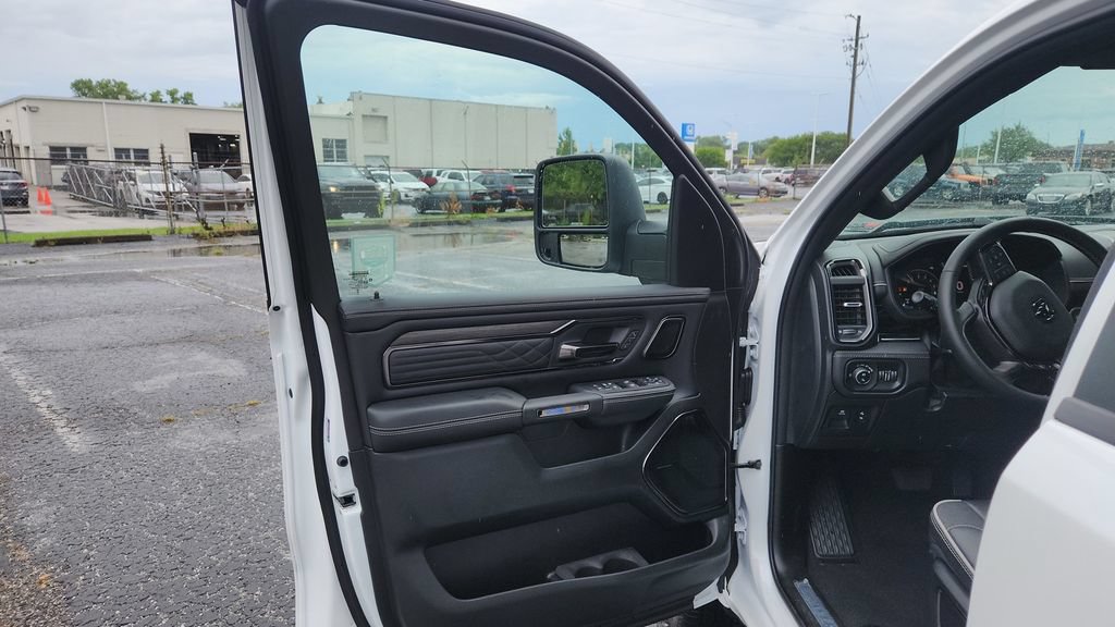 New 2027 RAM 1500 Limited w/ Night Edition AWD/4WD image 15