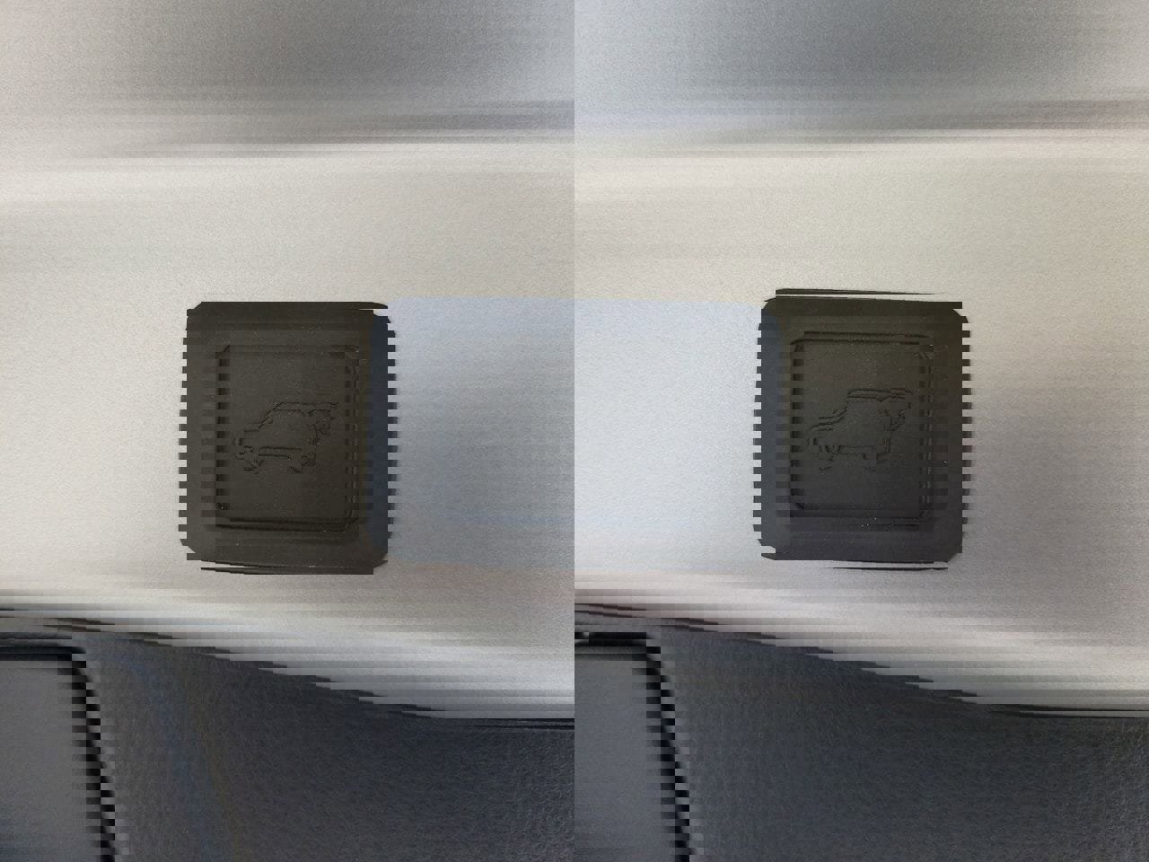 Used 2023 Toyota RAV4 XLE Premium image 9