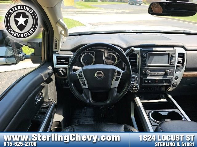 Used 2017 Nissan Titan SL w/ SL Towing Convenience Package image 28