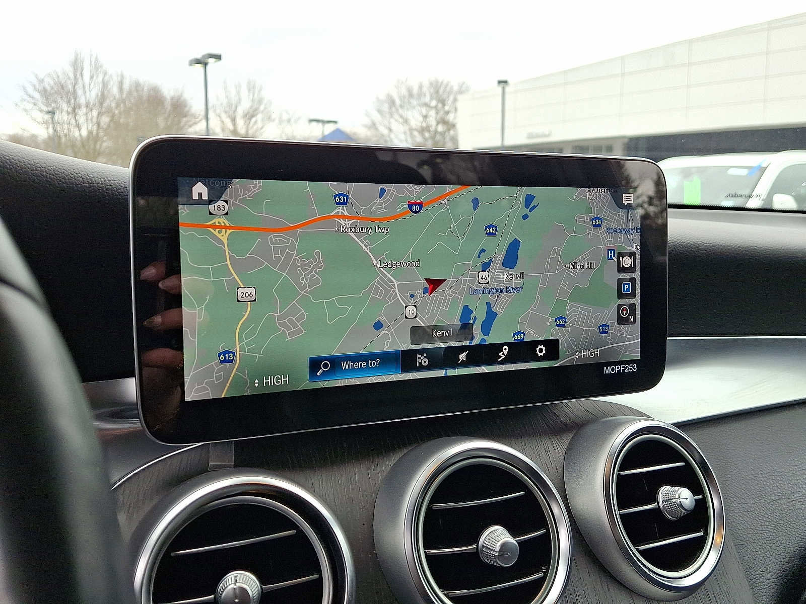 Used 2022 Mercedes-Benz GLC 300 4MATIC image 18