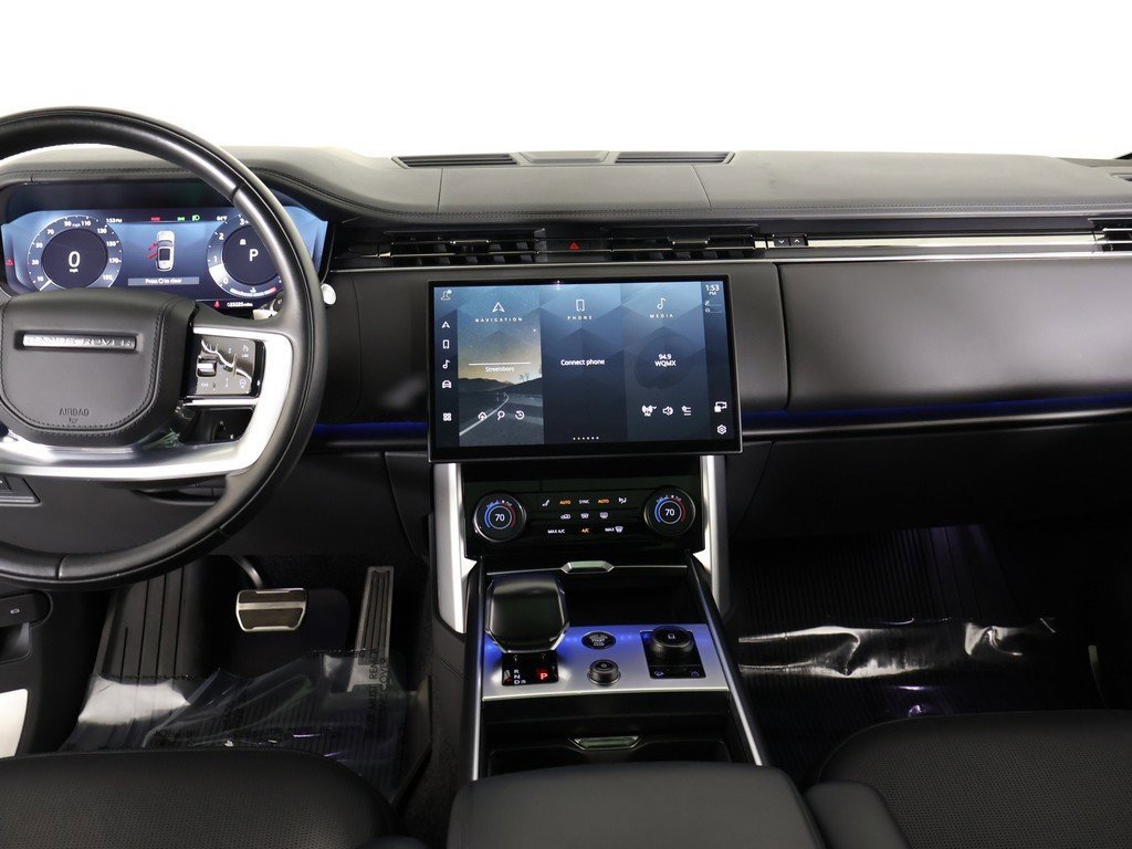 Used 2023 Land Rover Range Rover SV image 42