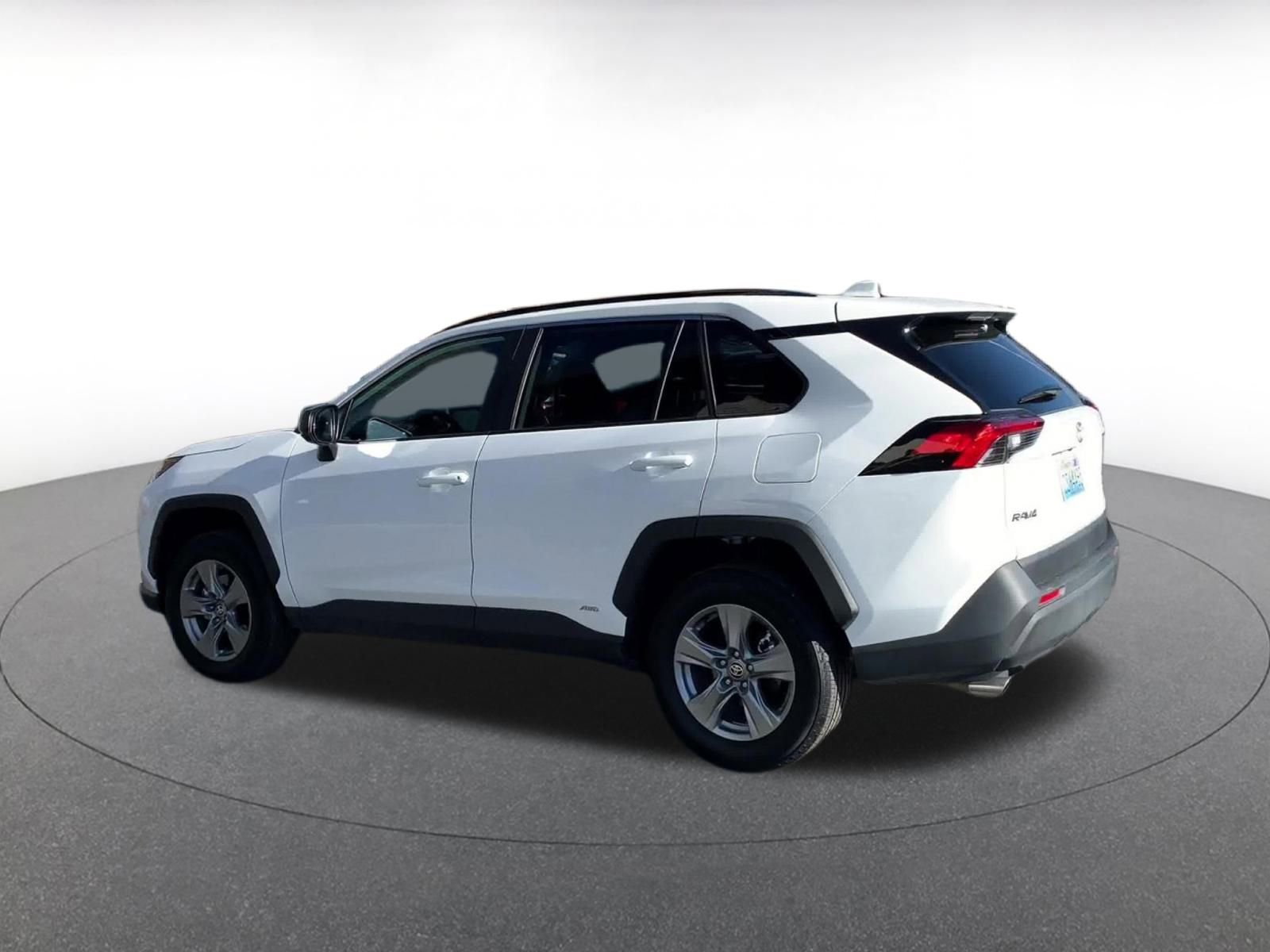 Used 2025 Toyota RAV4 LE image 10