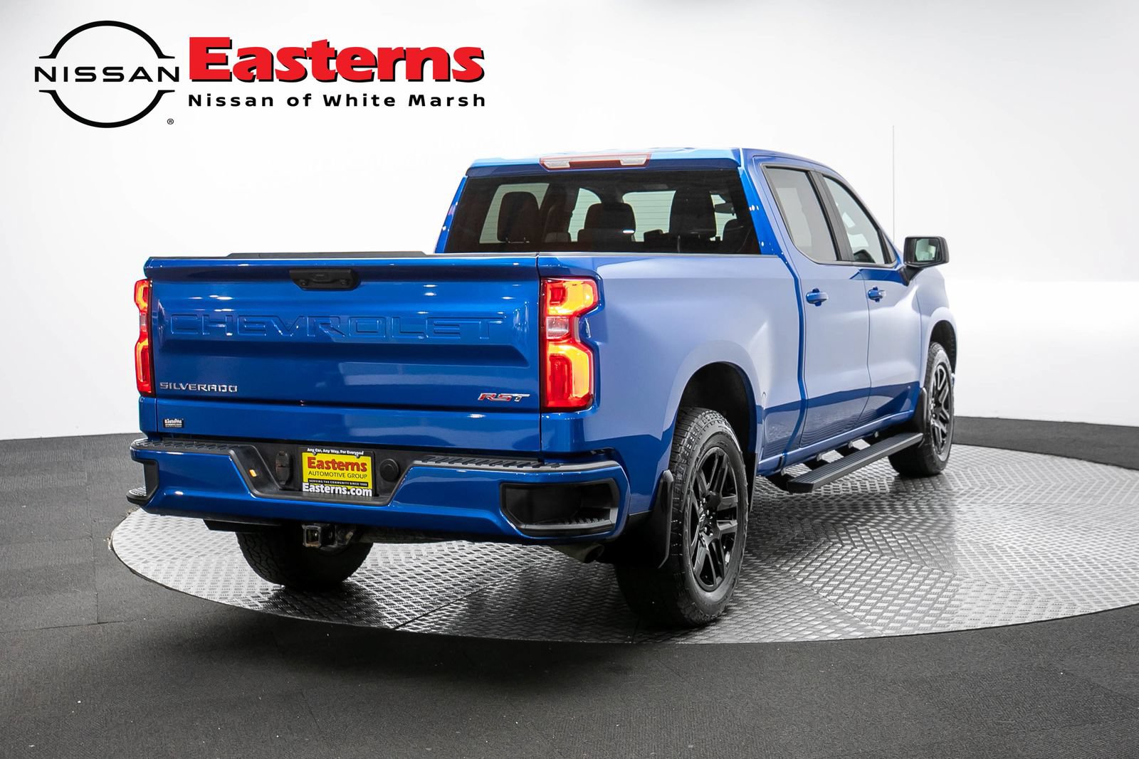 Used 2024 Chevrolet Silverado 1500 RST w/ Protection Package AWD/4WD image 5