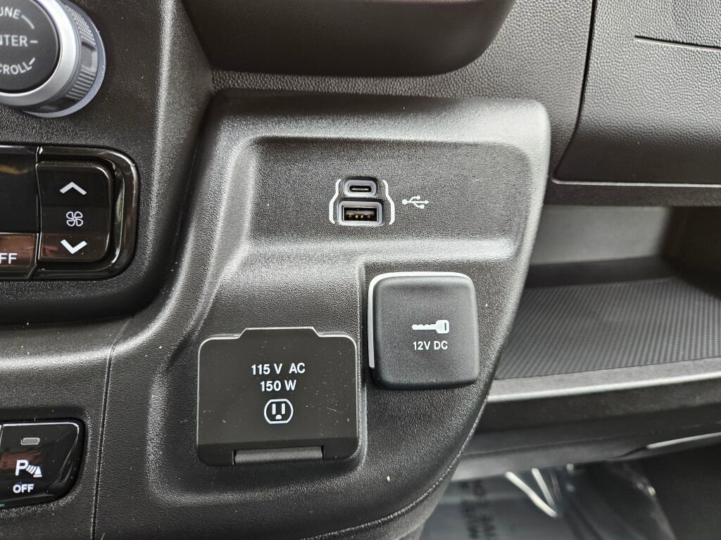 Used 2025 RAM ProMaster 2500 w/ Quick Order Package 22H SLT+ image 24