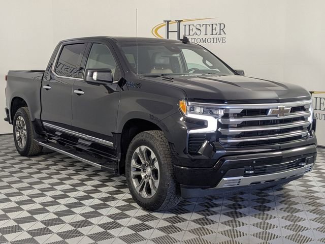 Used 2024 Chevrolet Silverado 1500 High Country image 2