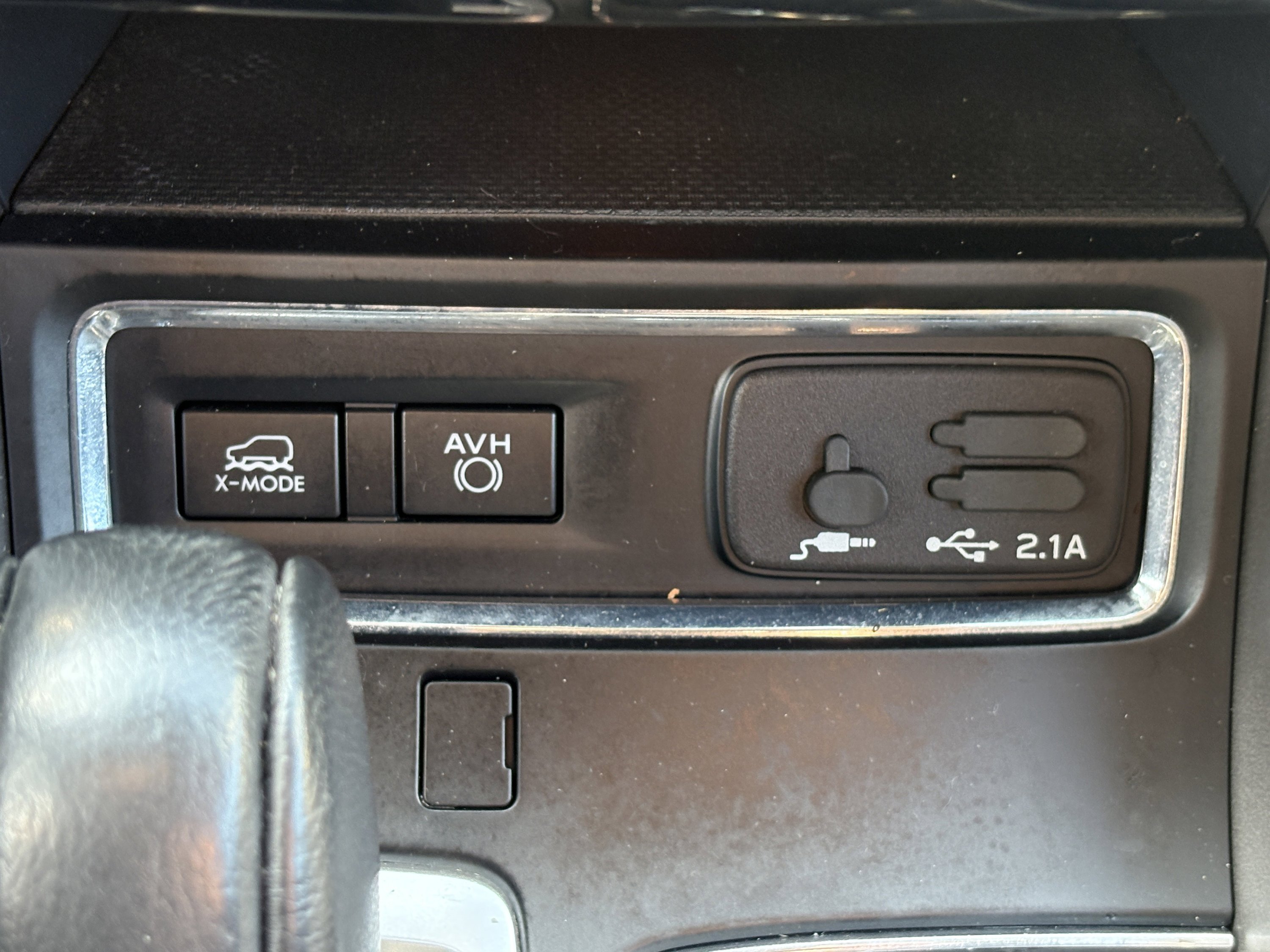 Used 2019 Subaru Ascent Limited AWD/4WD image 23