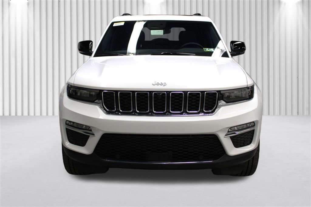 New 2025 Jeep Grand Cherokee Limited w/ Luxury Tech Group II image 41