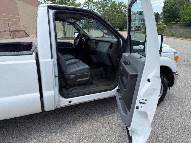Used 2014 Ford F250 XL w/ Power Equipment Group RWD image 16