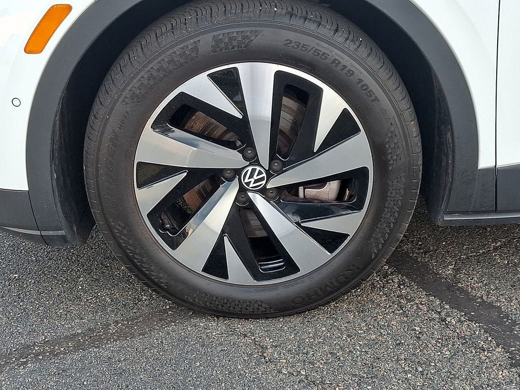 Certified 2023 Volkswagen ID.4 Pro RWD image 8