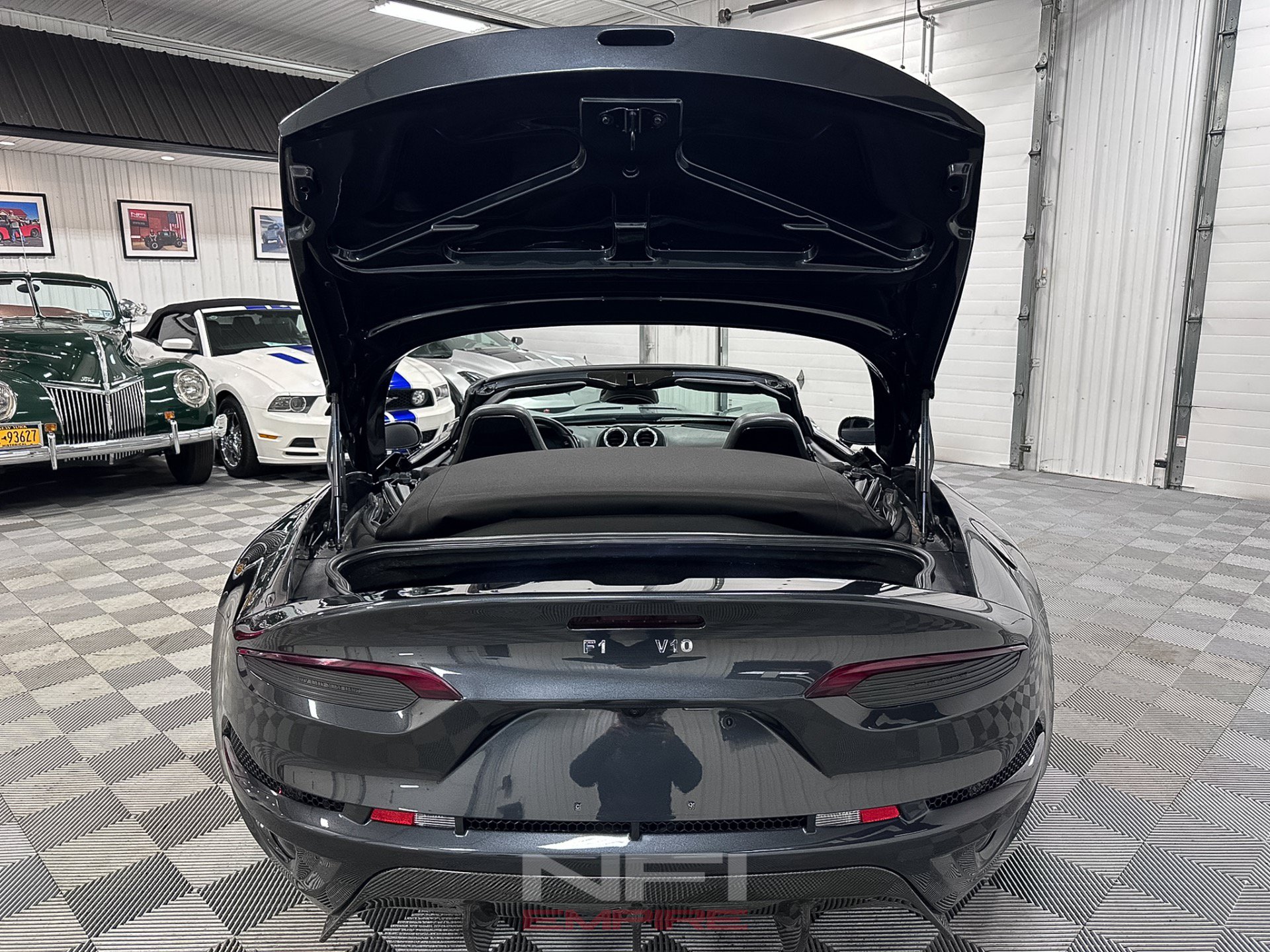 Used 2014 SRT Viper GTS w/ GTS Laguna Interior Package RWD image 48