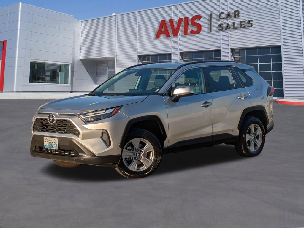Used 2025 Toyota RAV4 XLE