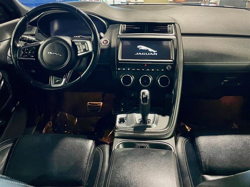 Used 2020 Jaguar E-PACE R-Dynamic S image 14