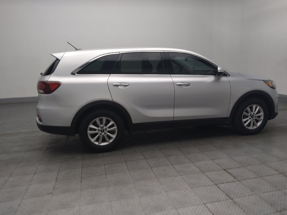 Used 2019 Kia Sorento FWD V6 image 10