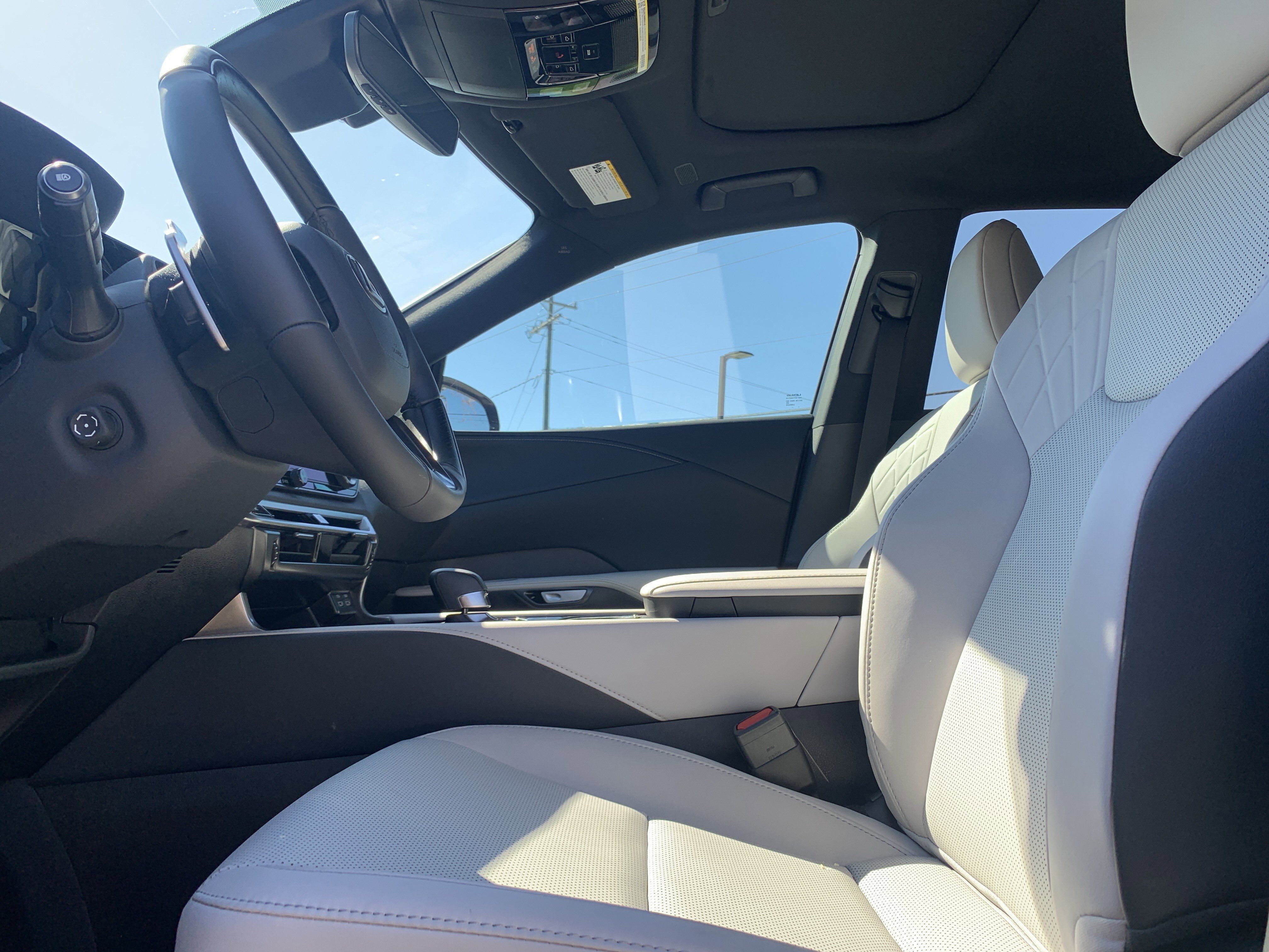 Certified 2026 Lexus RX 350h w/ Convenience Package image 16