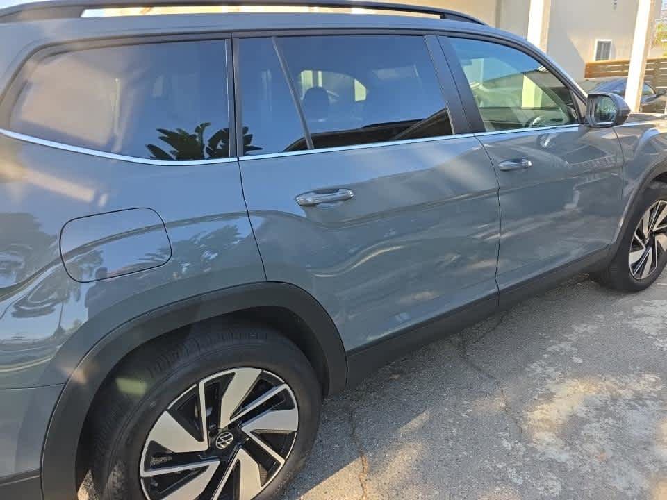 Used 2025 Volkswagen Atlas SE FWD image 7